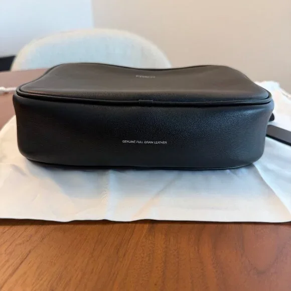 Radio Camera Bag - Picture 4 of 12